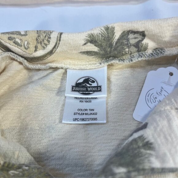 Jurassic World White Boys Dinosaur Short Sleeve Pullover Top Size 5T - Picture 6 of 13